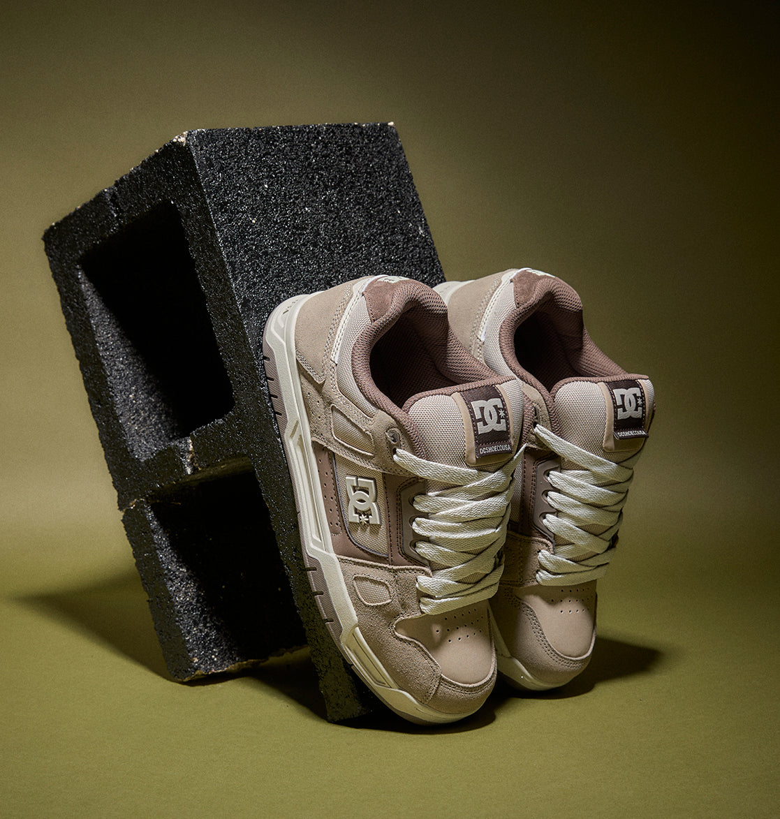Men's Stag Shoes - Tan/Brown/Cream | DC Shoes